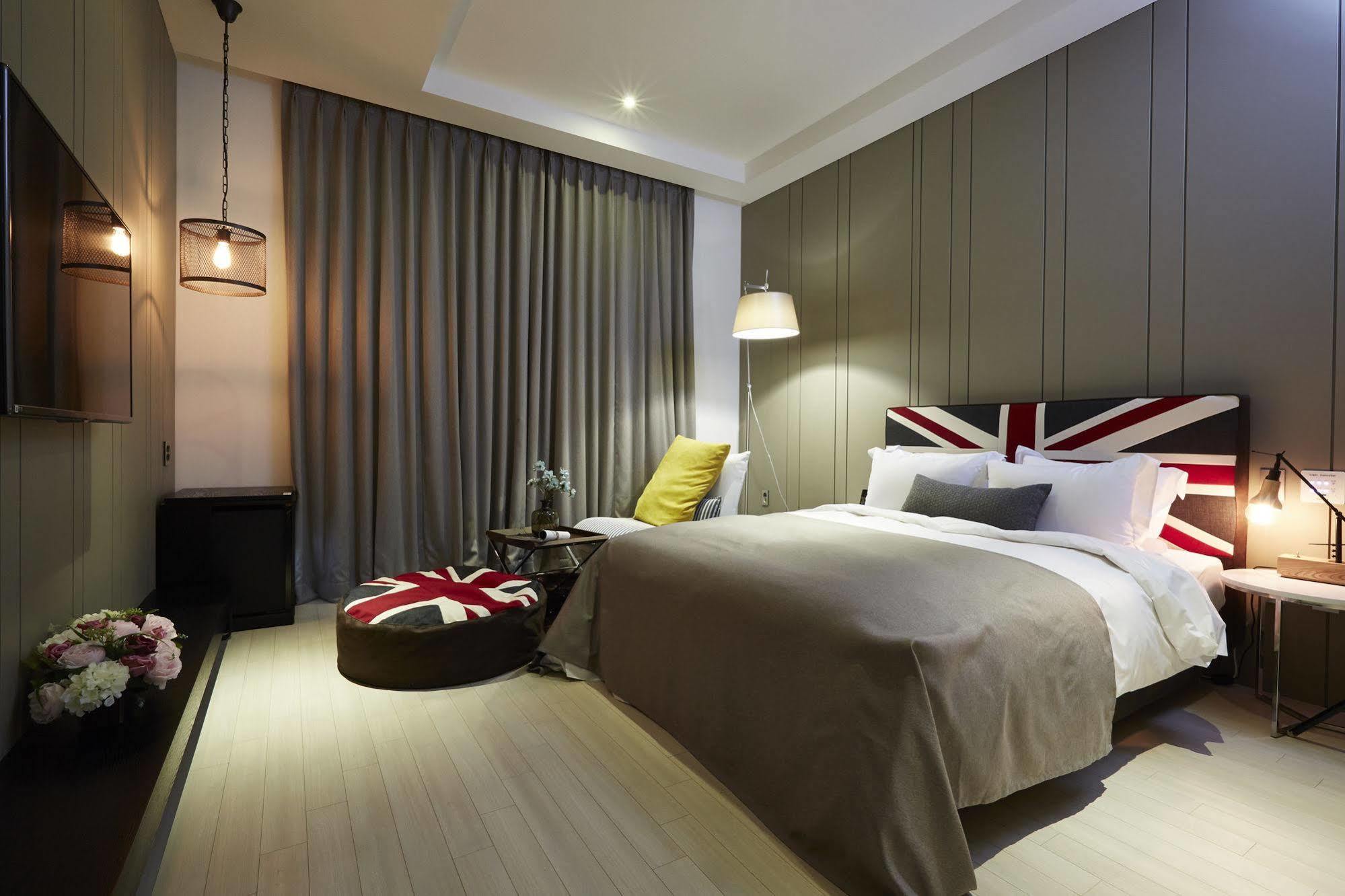 Chungbuk Inno City Namoo Hotel Eumseong Exteriör bild