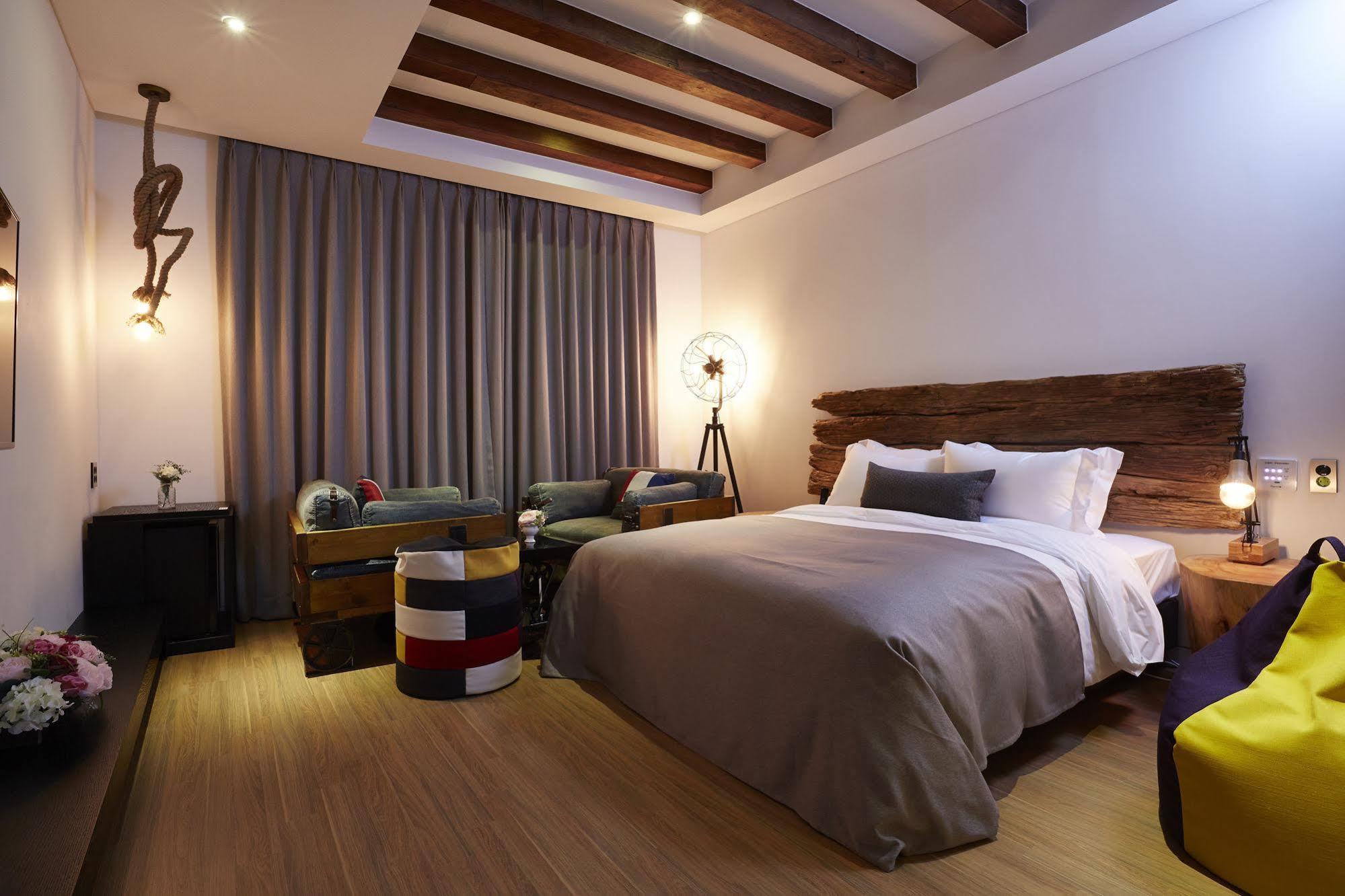 Chungbuk Inno City Namoo Hotel Eumseong Exteriör bild