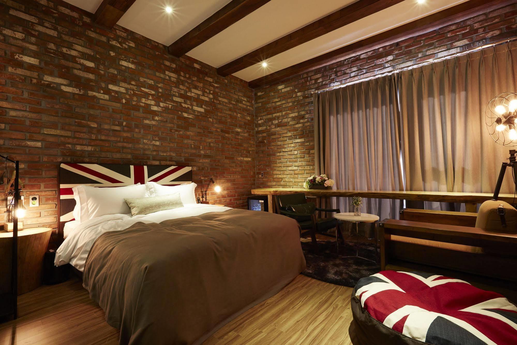 Chungbuk Inno City Namoo Hotel Eumseong Exteriör bild