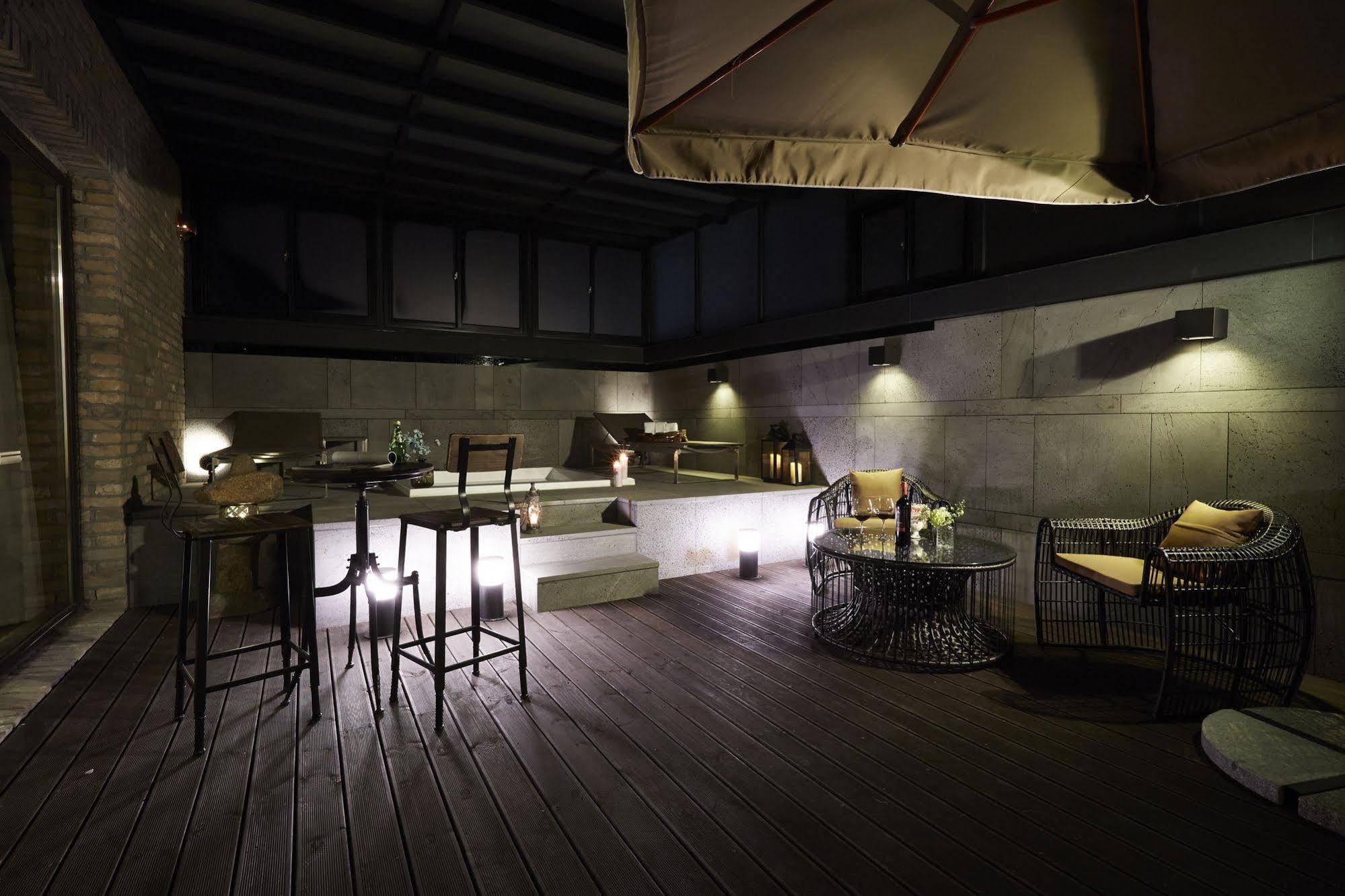 Chungbuk Inno City Namoo Hotel Eumseong Exteriör bild
